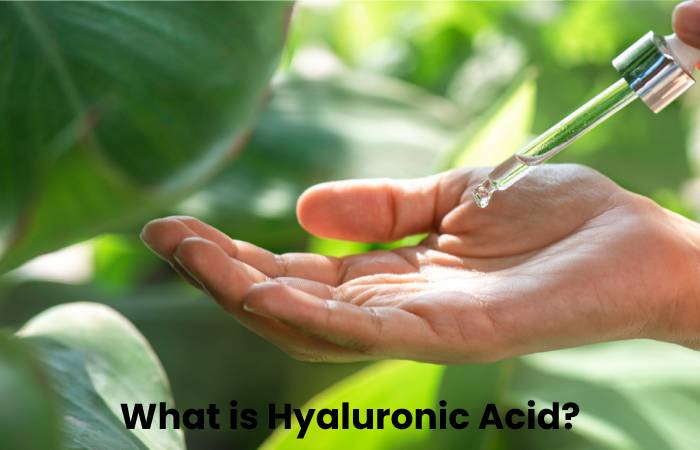 Why Is It Important To Moisturize After Applying Hyaluronic Acid_ (1)
