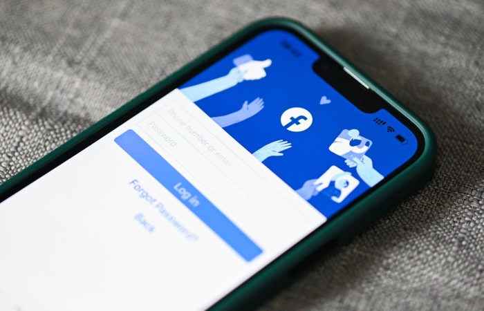 Is Facebook allowed in Turkey