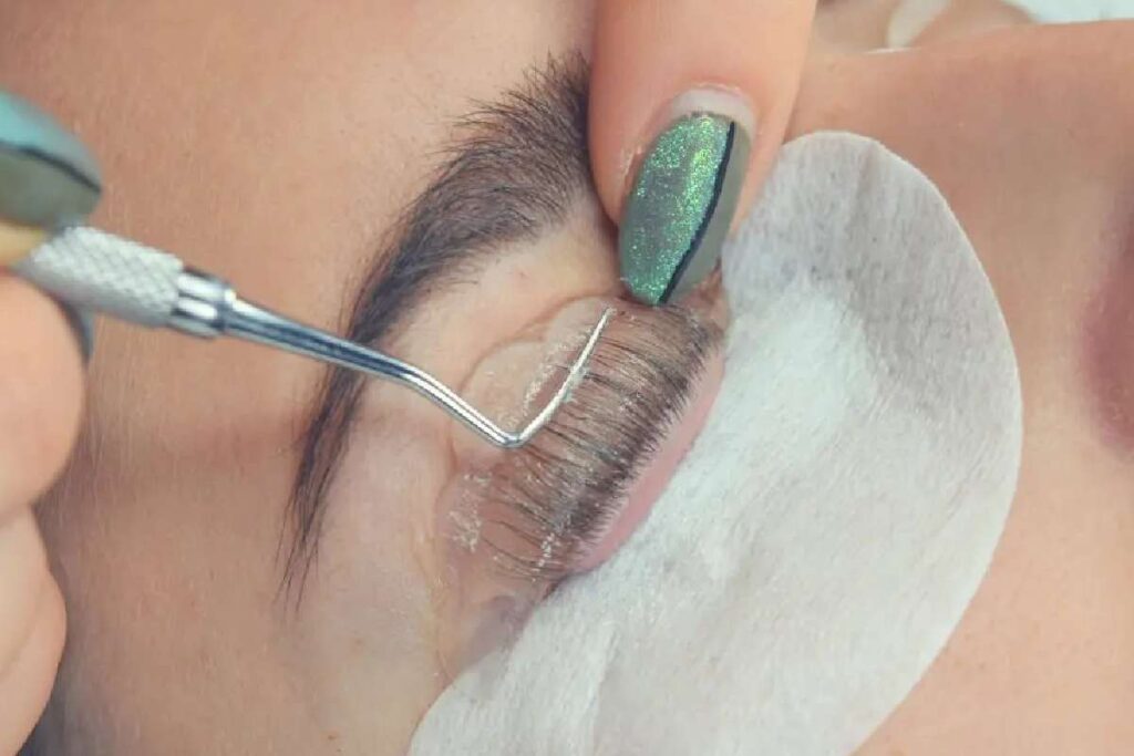Lash Lift Aftercare