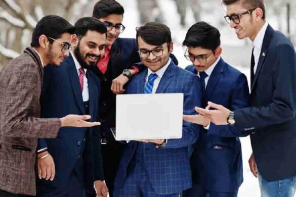 Aajkitajikhabar.com Business